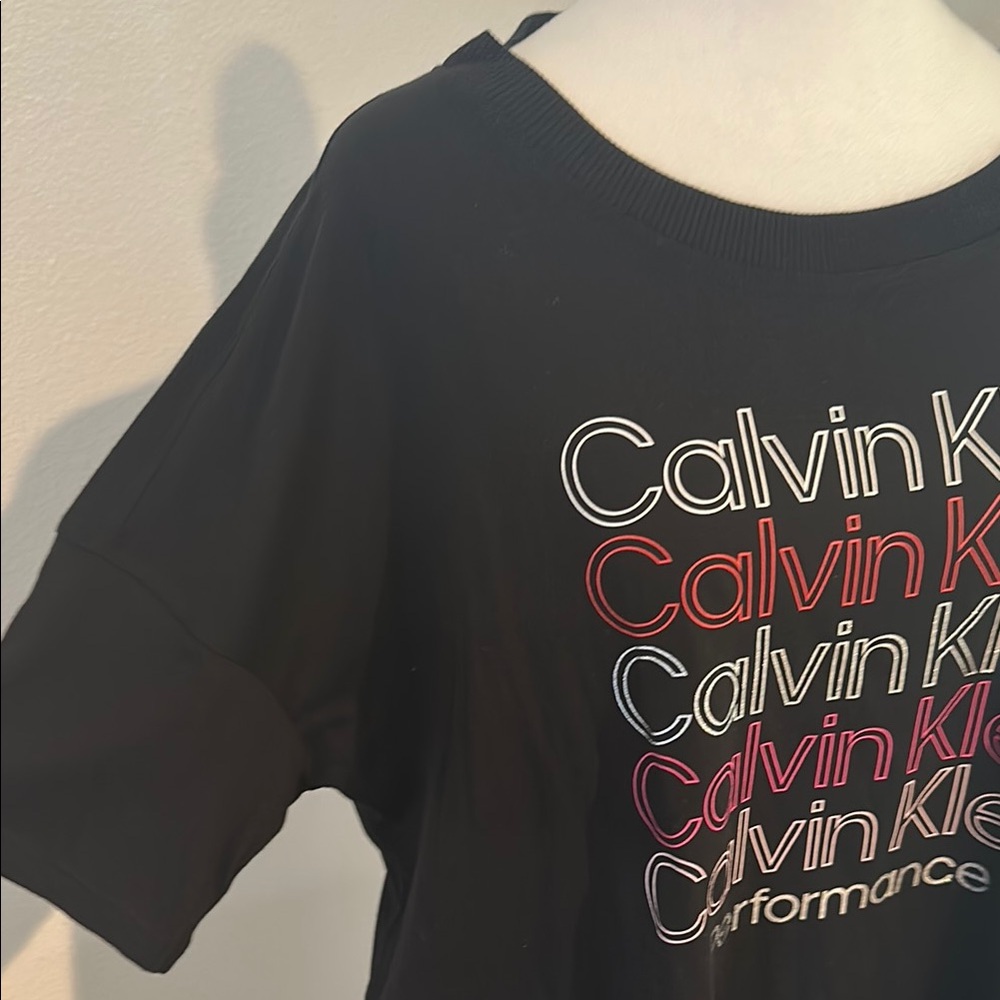 Calvin Klein Black and Red Tee - Picture 4 of 9